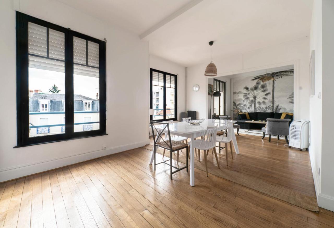 Residence Le Paris - Appartements Centre Ville Vichy Bagian luar foto