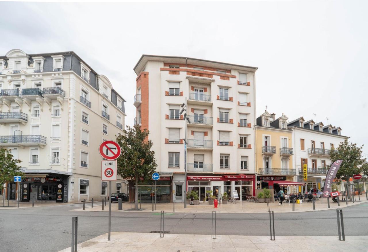 Residence Le Paris - Appartements Centre Ville Vichy Ruang foto